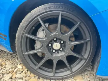 Ford Mustang 2022 - via workleto.com