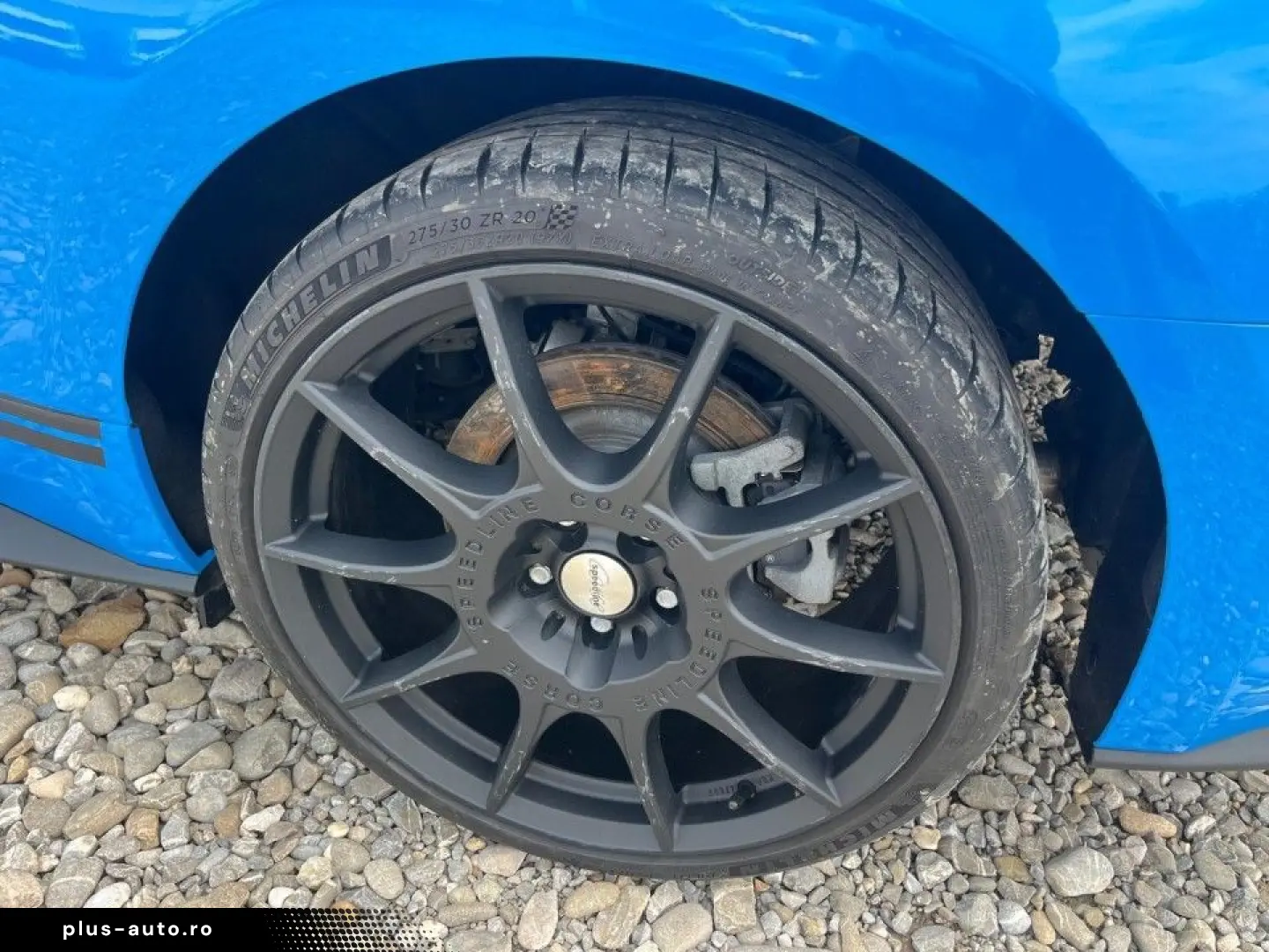 Ford Mustang 2022 - via workleto.com