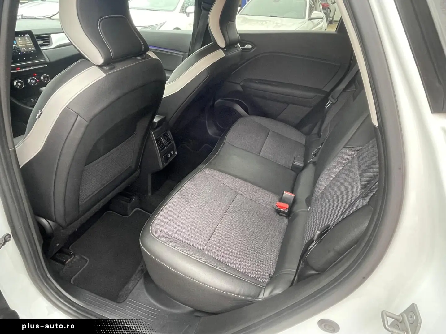 Renault Captur Automat 1.3 Benzina