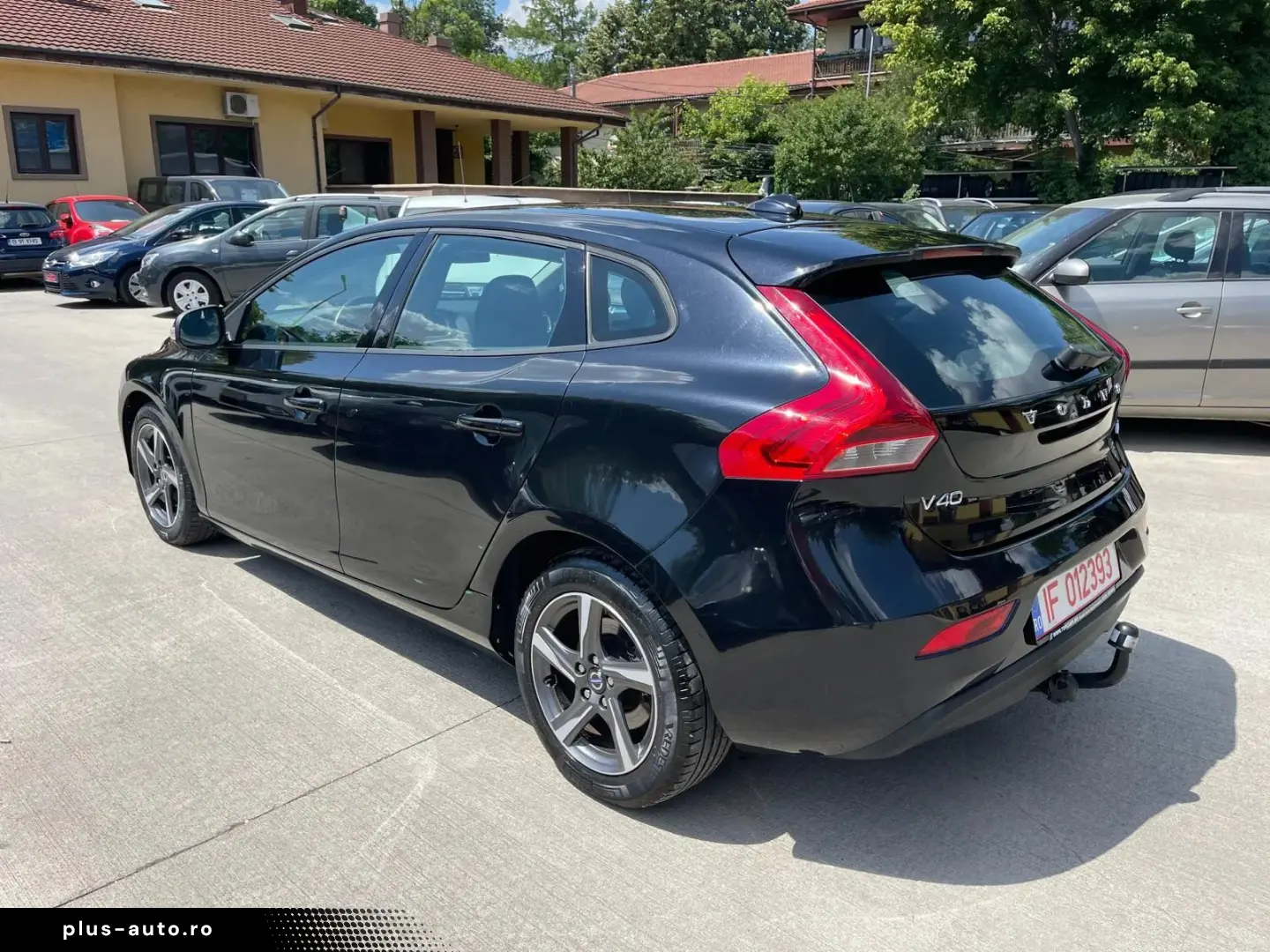 Volvo V40 D2    Vindem in Rate Avans Zero cu Buletinul