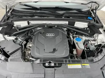 Audi Q5 2.0Tdi    Vindem in Rate Avans Zero cu Buletinul