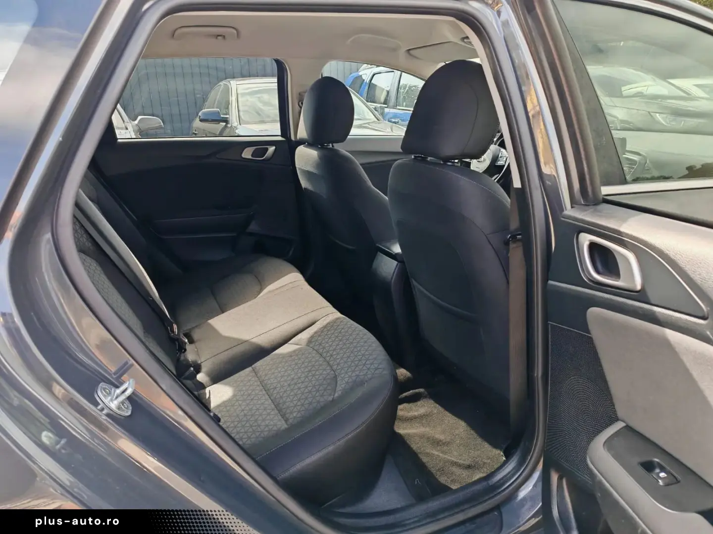 Kia Ceed 1.0T-GDI    Vindem in Rate Avans Zero cu Buletinul