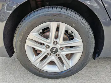 Kia Ceed 1.0T-GDI    Vindem in Rate Avans Zero cu Buletinul