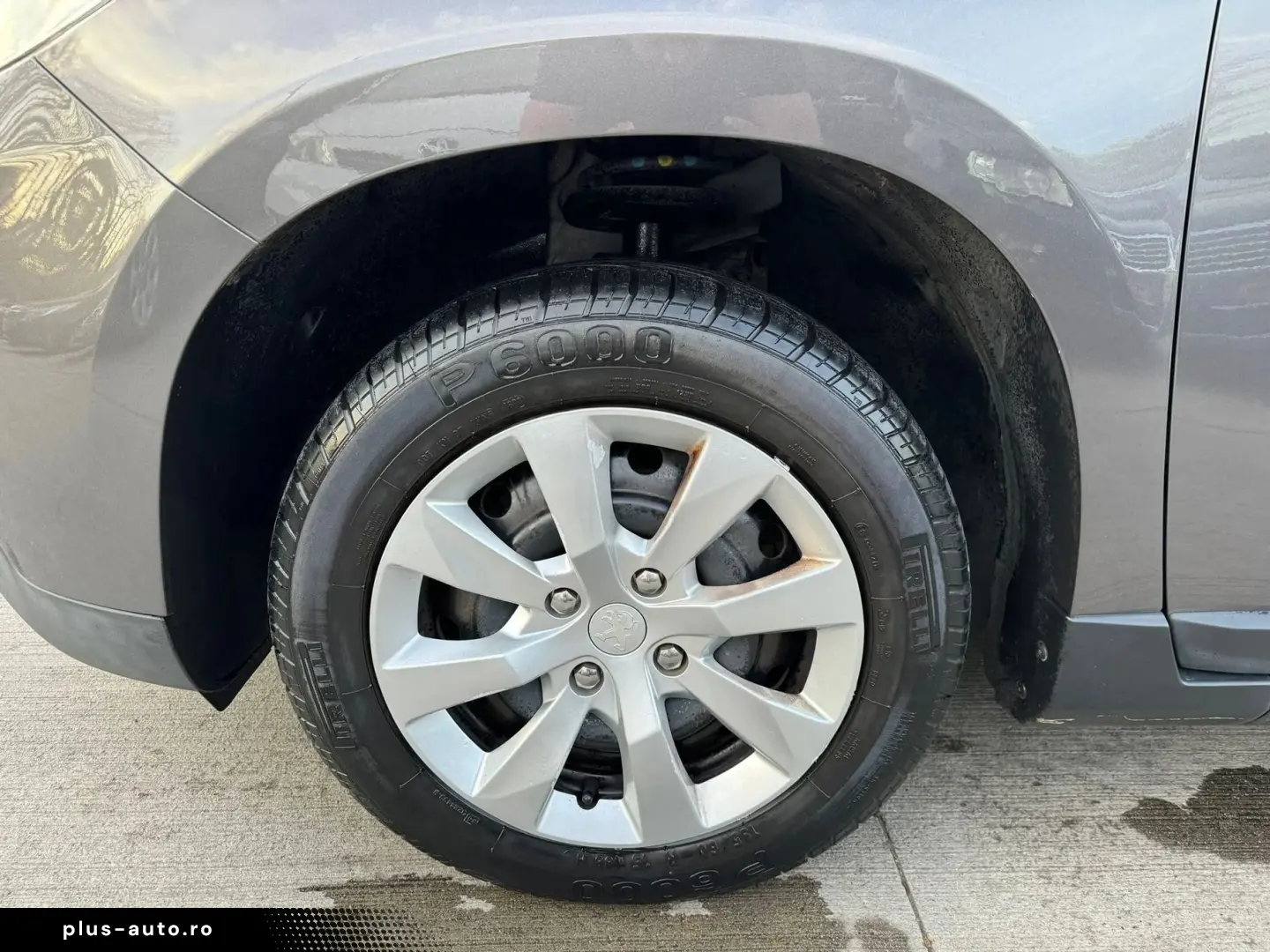 PEUGEOT 2008 1 2i    Vindem in rate Avans ZERO cu Buletinul