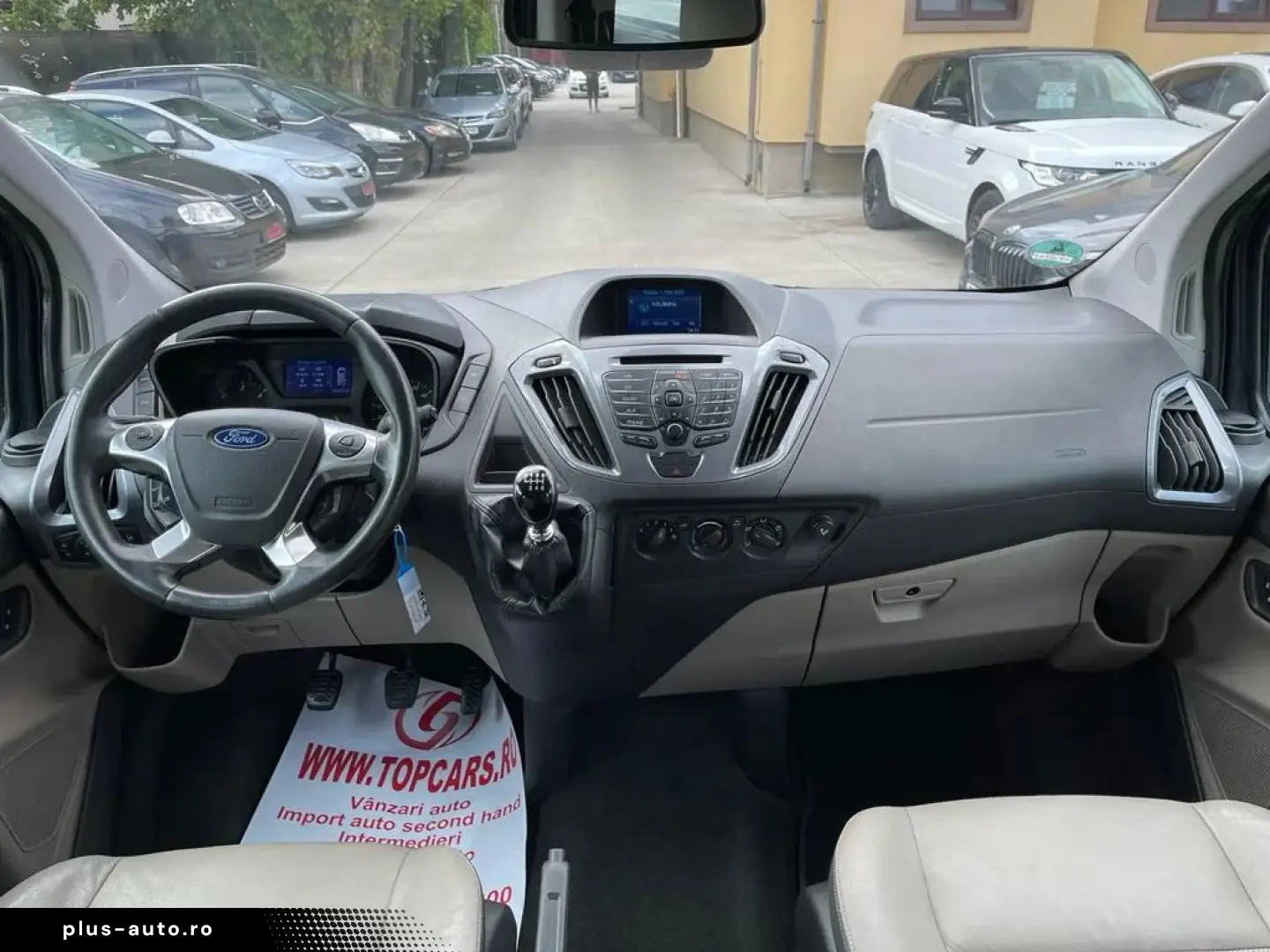 Ford Tourneo-Custom-