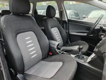 Kia Ceed 1.6GDI    Vindem in Rate Avans Zero cu Buletinul