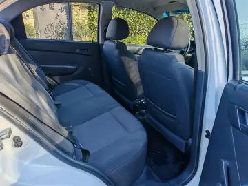 Chevrolet Aveo 1.4i    Vindem in Rate Avans Zero cu Buletinu