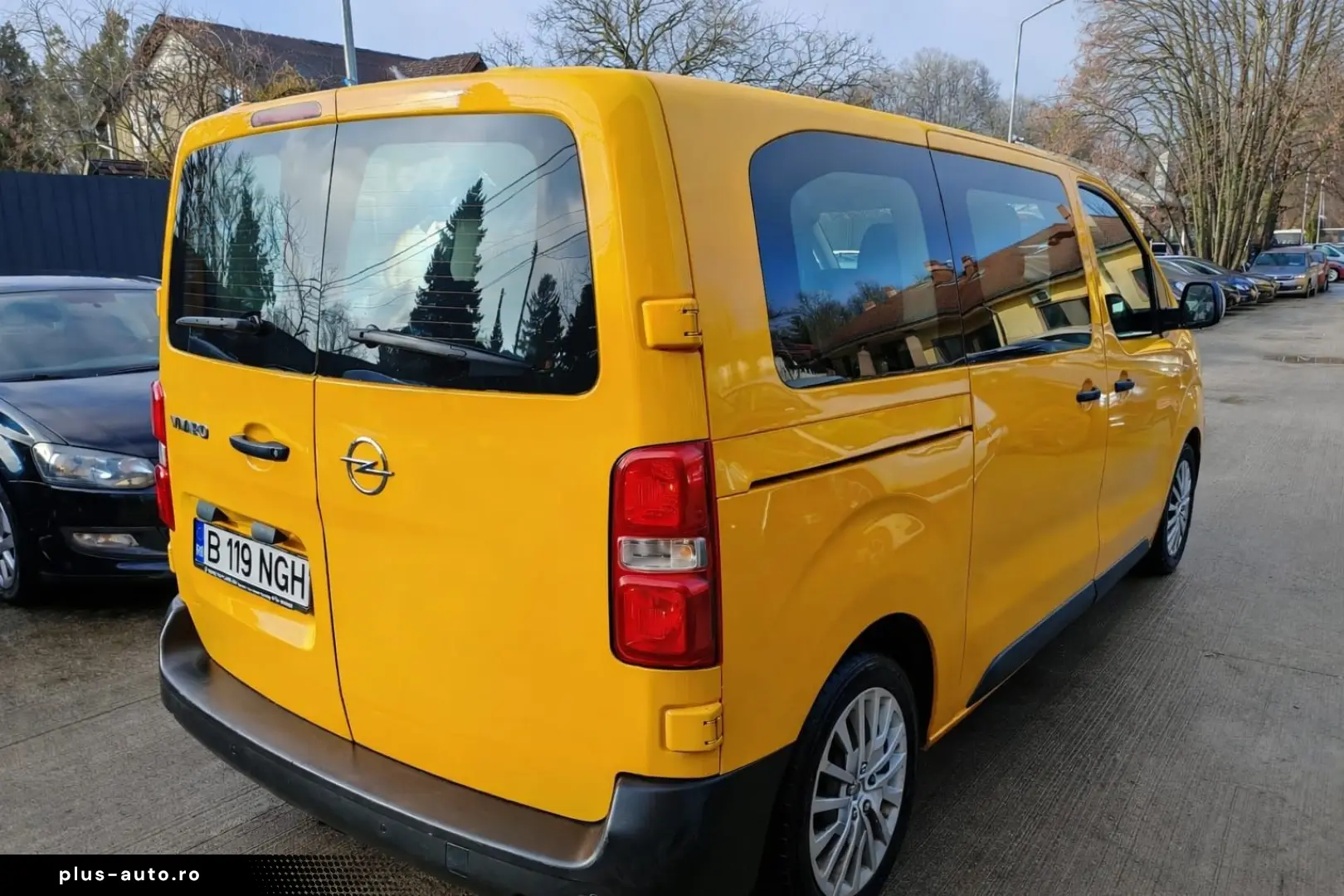 Opel Vivaro 1.5Cdti 8 1    Vindem in Rate Avans Zero cu Bule