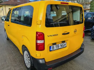 Opel Vivaro 1.5Cdti 8 1    Vindem in Rate Avans Zero cu Bule