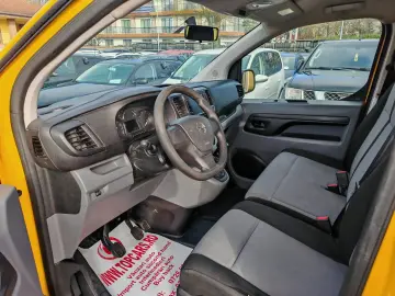 Opel Vivaro 1.5Cdti 8 1    Vindem in Rate Avans Zero cu Bule