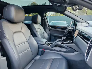 Porsche Cayenne-Coupe