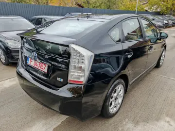 Toyota Prius 1.8i Hybrid    Vindem in Rate Avans Zero cu Bul