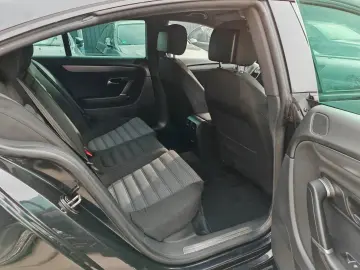 Volkswagen Passat-Cc