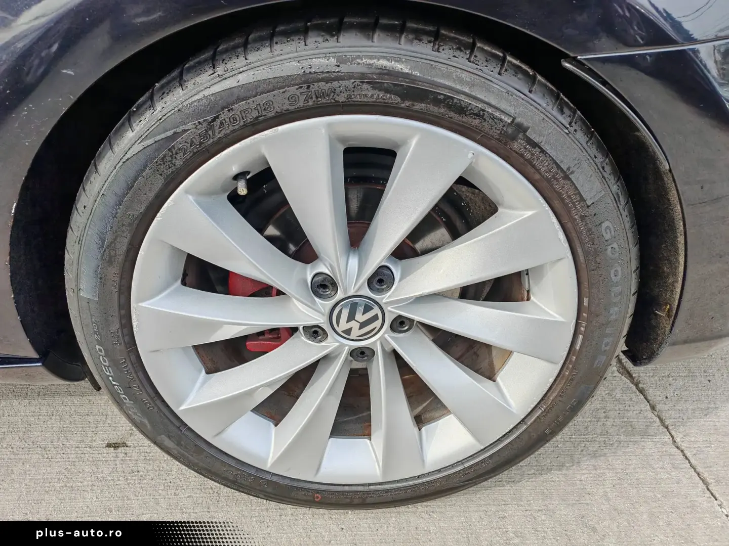 Volkswagen Passat-Cc