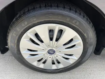 Ford Focus 1.6i Aut.    Vindem in Rate Avans Zero cu Buletin