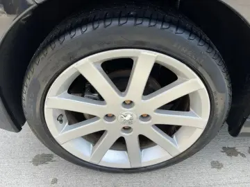 Peugeot 207 CC 1.6i    Vindem in Rate Avans Zero cu Buletinu