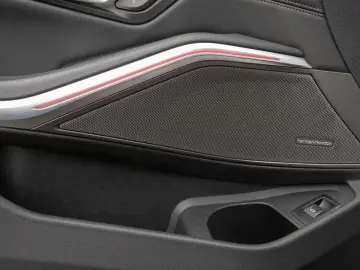 BMW M3 Comp. xDrive Touring Navi HUD 360Â  h k