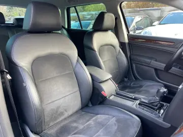 Skoda Superb 2.0Tdi DSG    Vindem in Rate Avans Zero cu Bule