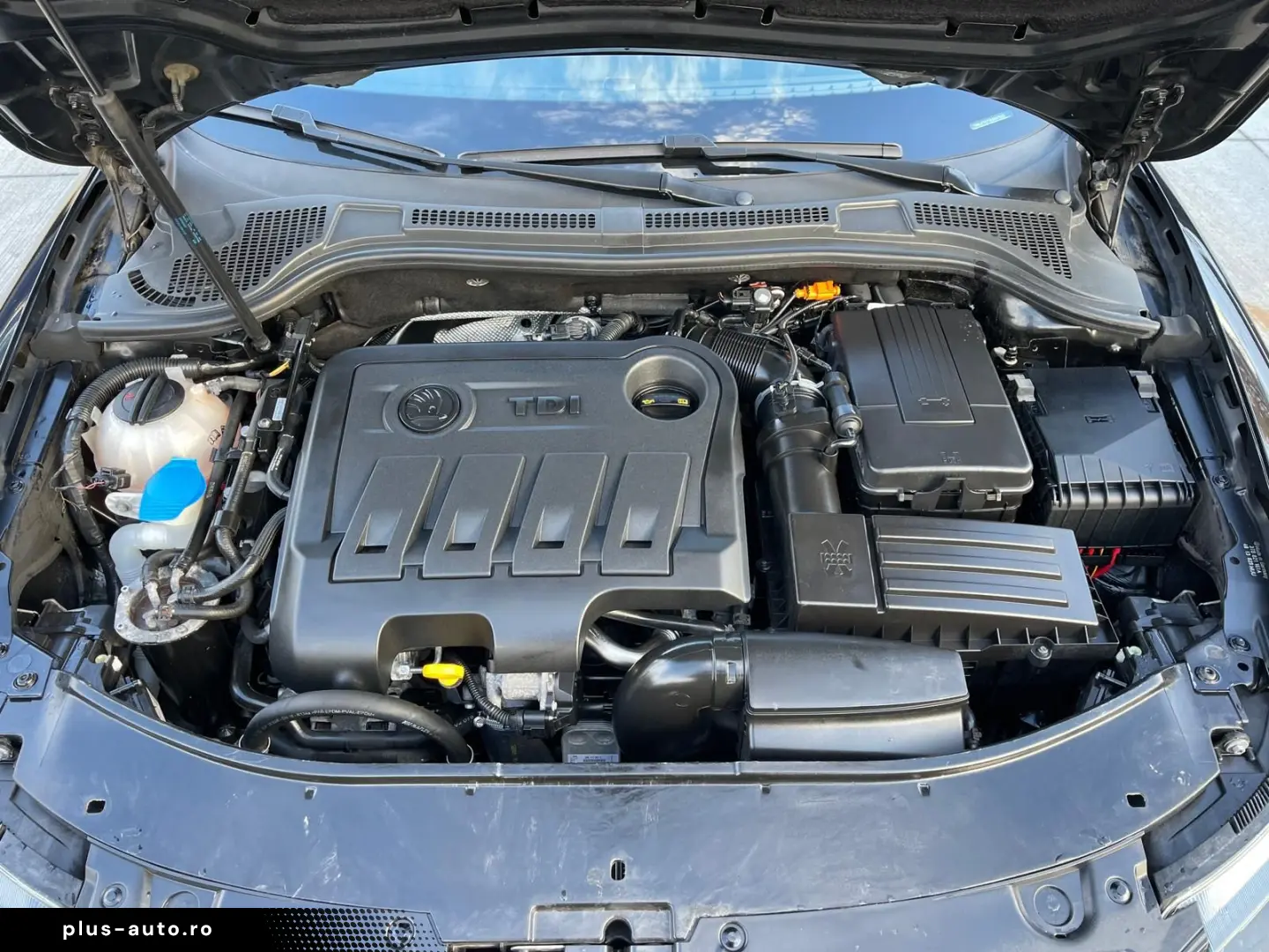 Skoda Superb 2.0Tdi DSG    Vindem in Rate Avans Zero cu Bule