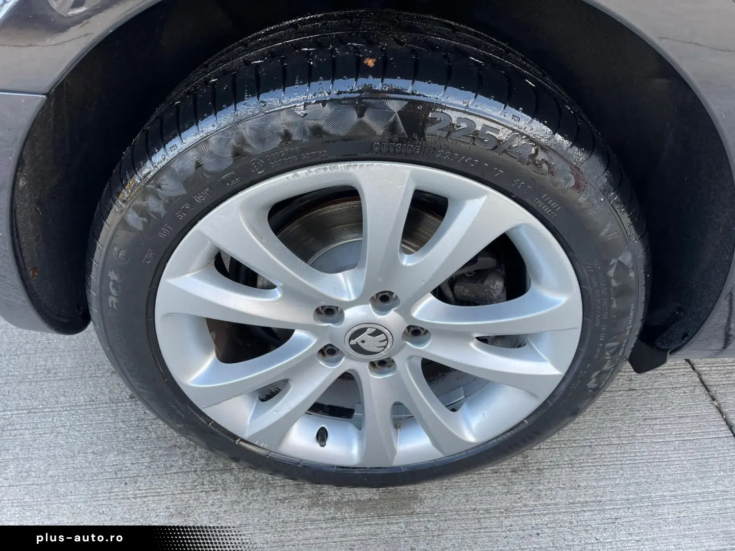 Skoda Superb 2.0Tdi DSG    Vindem in Rate Avans Zero cu Bule