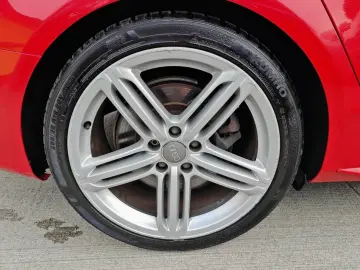 Audi A4 Quattro 3.0Tdi    Vindem in Rate Avans Zero cu Bulet