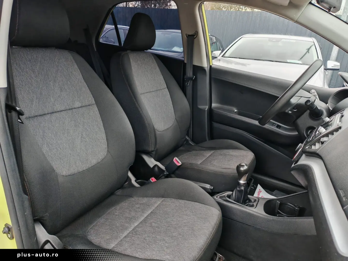 Kia Picanto 1.0i    Vindem in Rate Avans Zero cu Buletinul