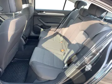 VW Passat Comfortline 2.0 TDI DSG