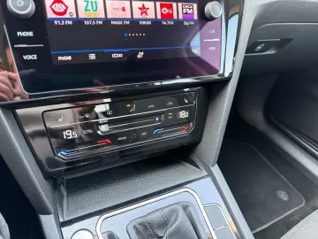 VW Passat Comfortline 2.0 TDI DSG