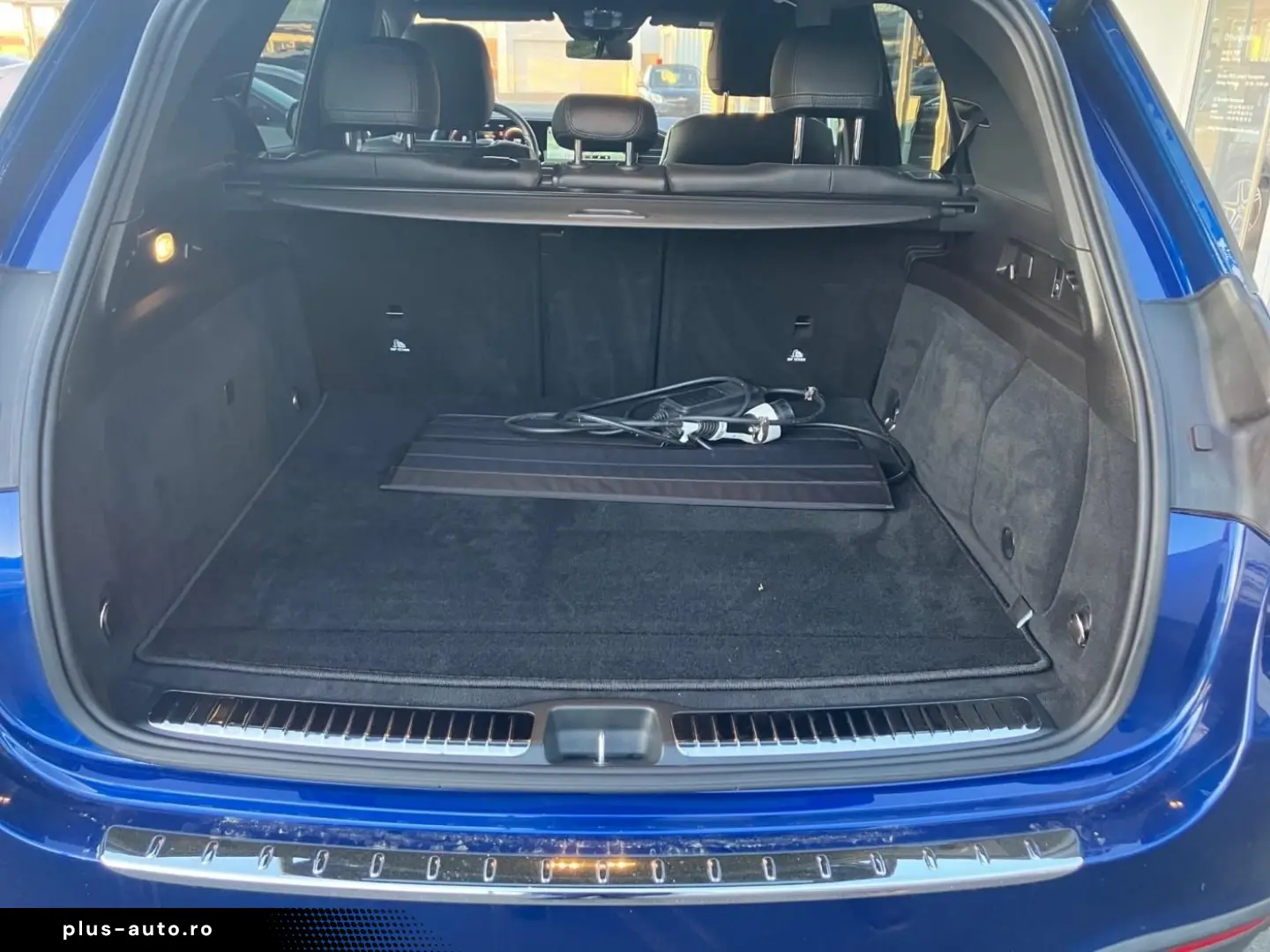 MERCEDES-BENZ GLE 350 de 4M AMG NIGHT AIRMATIC AHK DISTR 360