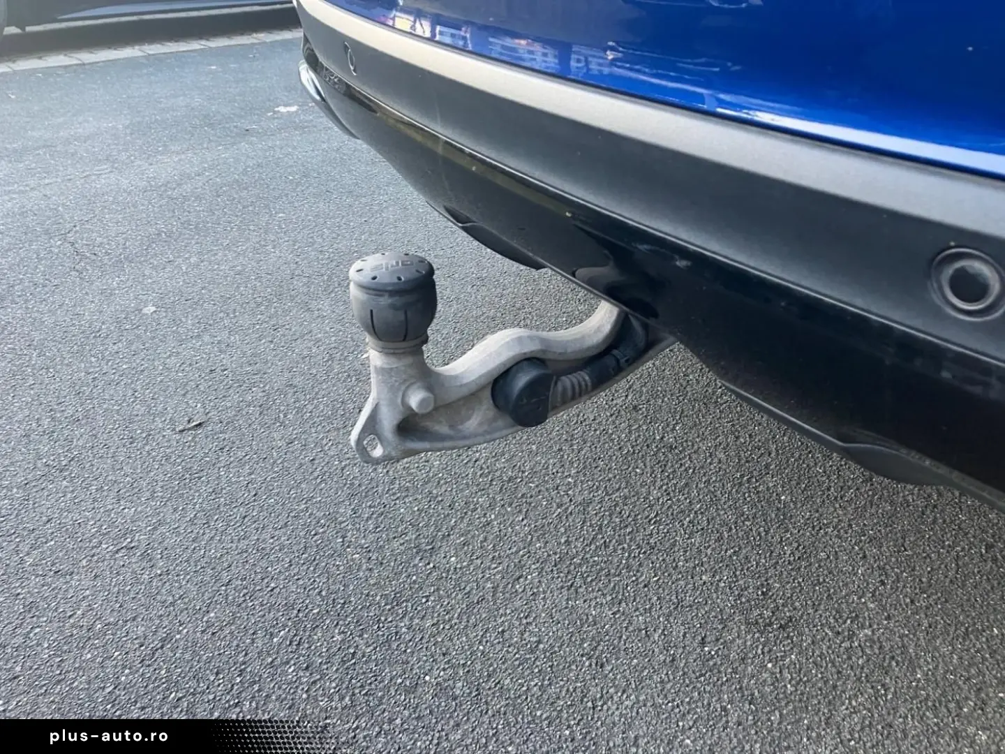 MERCEDES-BENZ GLE 350 de 4M AMG NIGHT AIRMATIC AHK DISTR 360