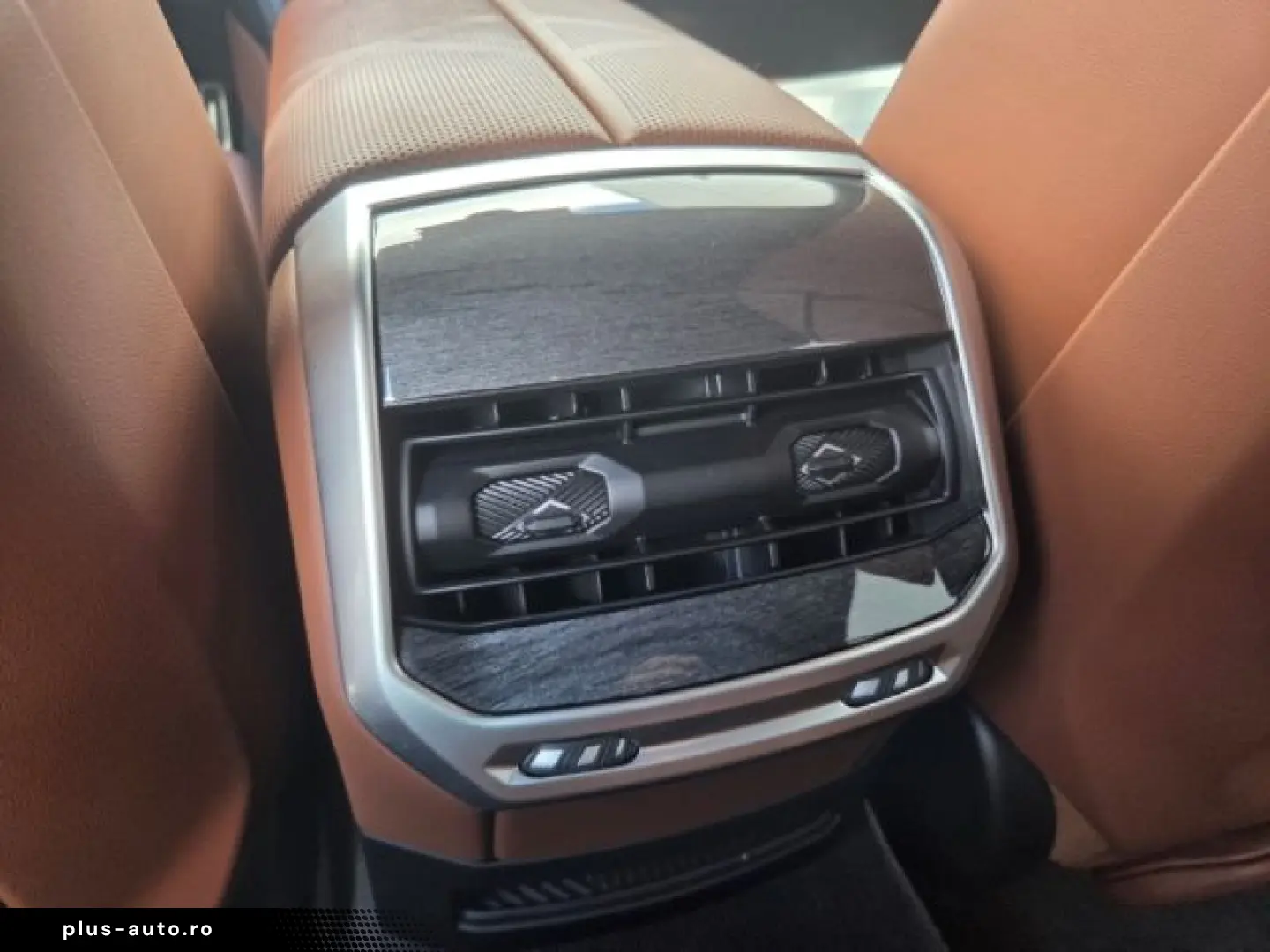 BMW M760 e xDrive Limousine Luftfederung AD Niveau N