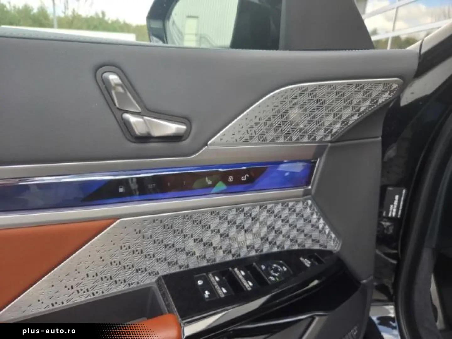 BMW M760 e xDrive Limousine Luftfederung AD Niveau N