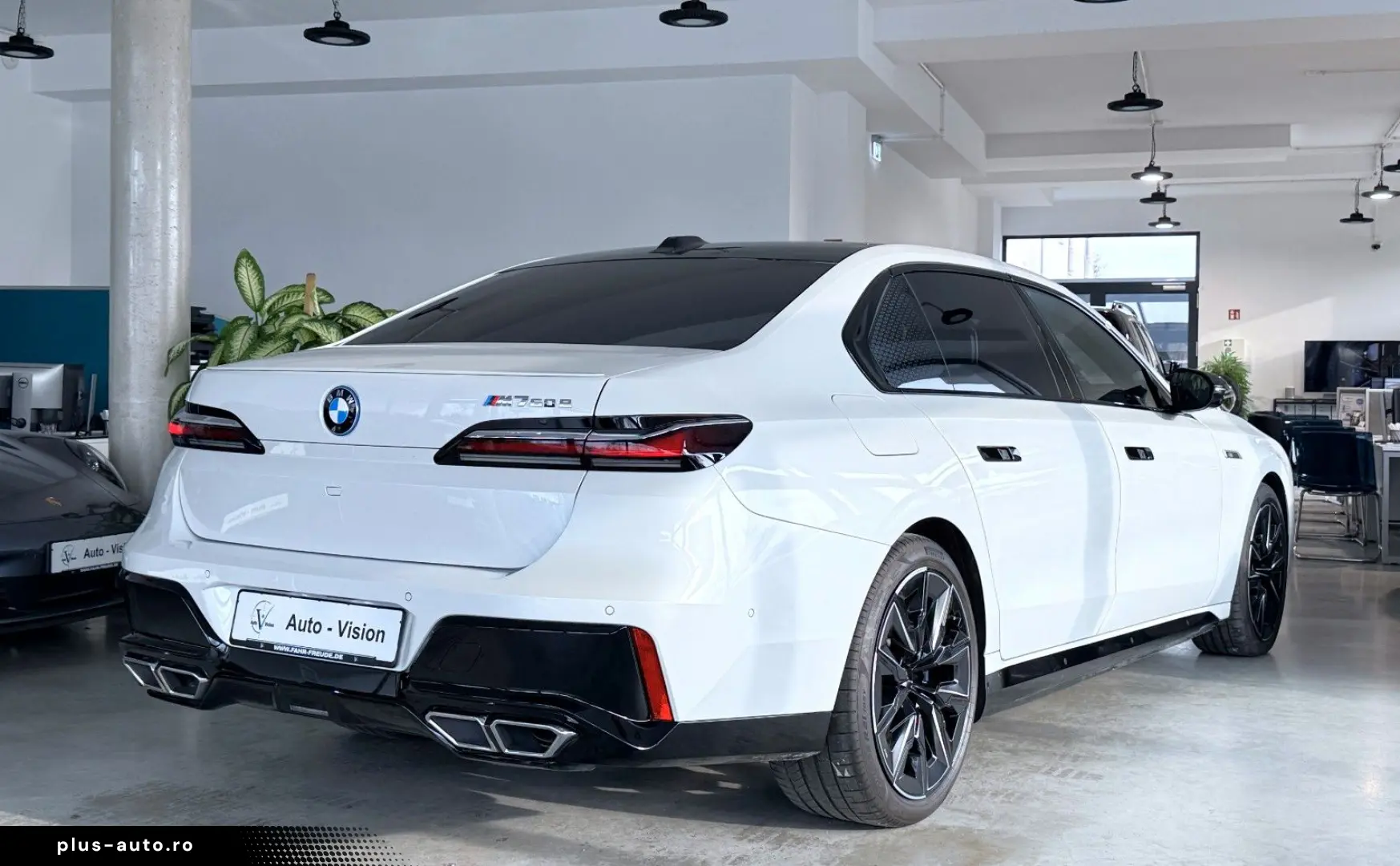 BMW M760e xDrive  Vollausstattung FULL Unfallfrei