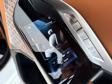 BMW M760e xDrive  Vollausstattung FULL Unfallfrei