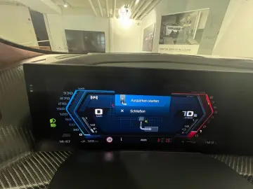 BMW XM 50e 23  AHK Massage Sitzbelüftung Autobahnass
