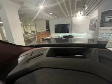 BMW XM 50e 23  AHK Massage Sitzbelüftung Autobahnass