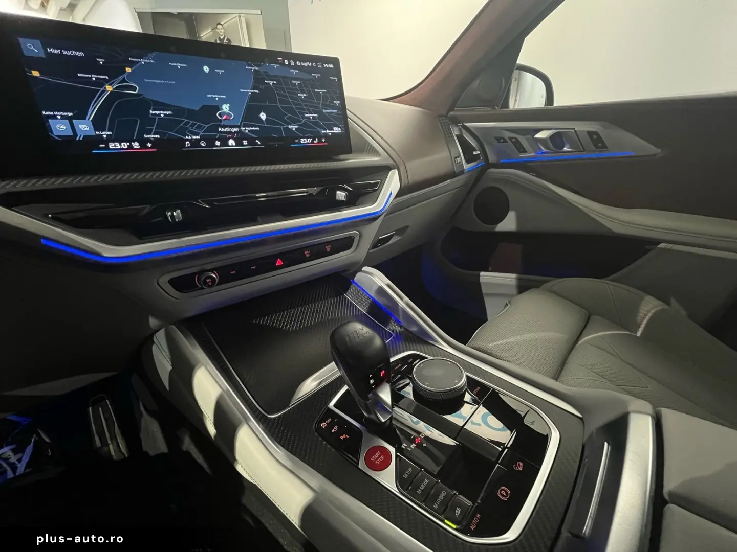 BMW XM 50e 23  AHK Massage Sitzbelüftung Autobahnass