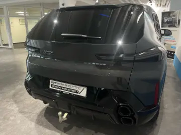 BMW XM 50e 23  AHK Massage Sitzbelüftung Autobahnass
