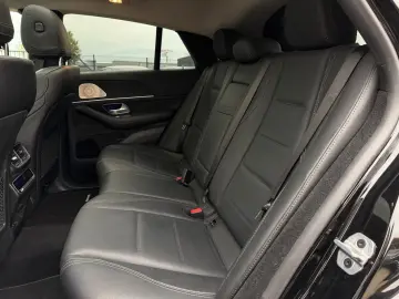 MERCEDES-BENZ GLE 300d Coupe 3x AMG Line Pano Vollau&hellip;