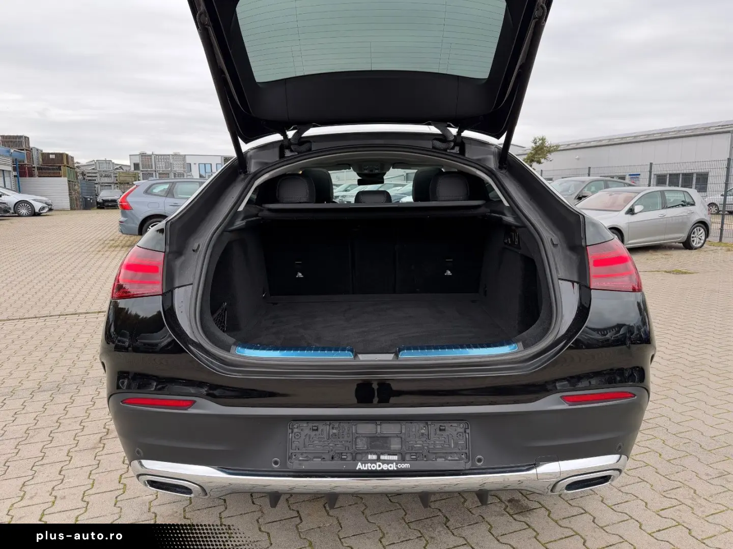 MERCEDES-BENZ GLE 300d Coupe 3x AMG Line Pano Vollau&hellip;