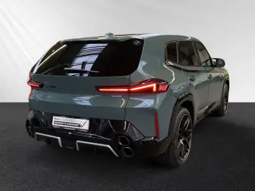 BMW XM 50e AHK Autobahnass.