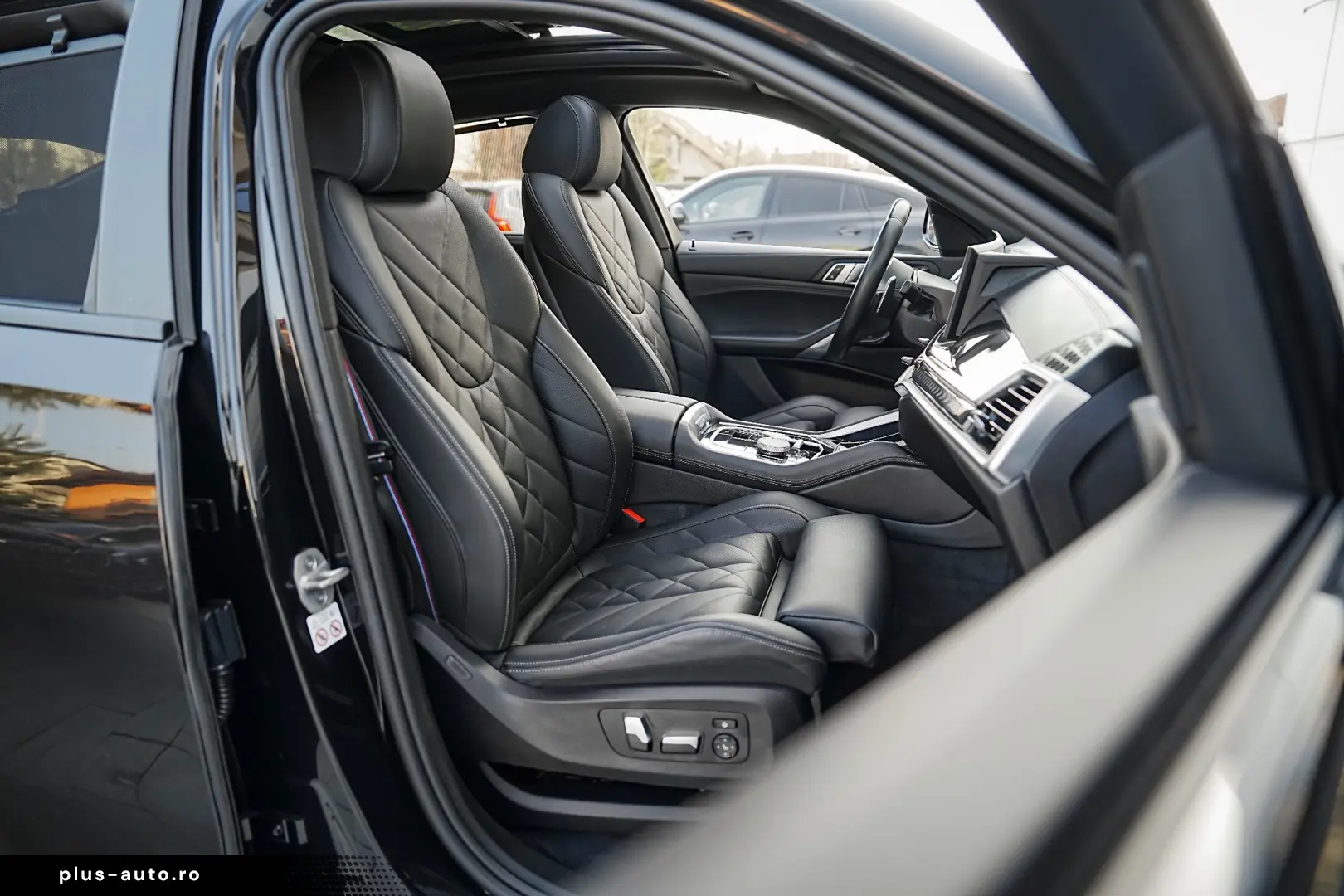 BMW X6 xDrive40i AT MHEV