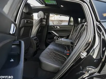 BMW X6 xDrive40i AT MHEV