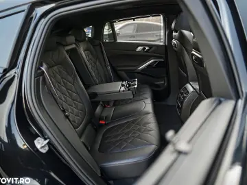 BMW X6 xDrive40i AT MHEV