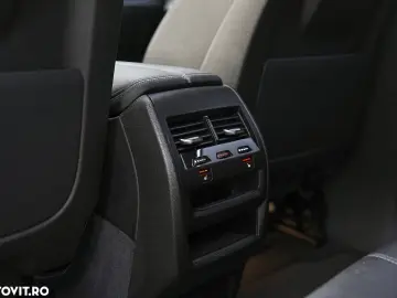 BMW X6 xDrive40i AT MHEV