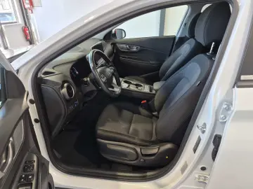 HYUNDAI Kona Advantage