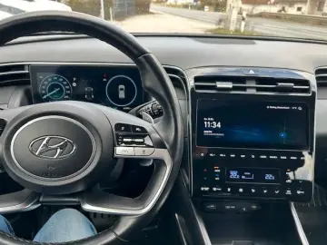 HYUNDAI Tucson Trend Plug-In Hybrid 4WD  AHK