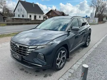 HYUNDAI Tucson Trend Plug-In Hybrid 4WD  AHK