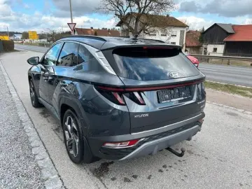 HYUNDAI Tucson Trend Plug-In Hybrid 4WD  AHK