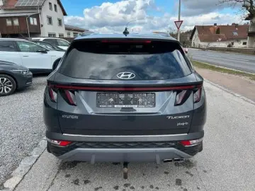 HYUNDAI Tucson Trend Plug-In Hybrid 4WD  AHK